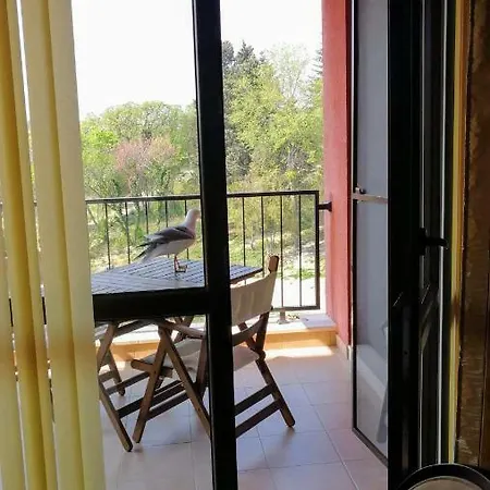 Elegant A Mare Апартаменты Варна