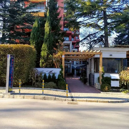 Elegant A Mare Апартаменты Варна